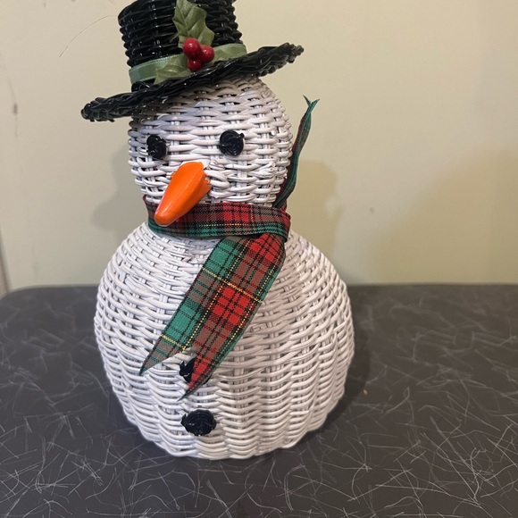 Vintage Avon wicker snowman - Picture 1 of 4